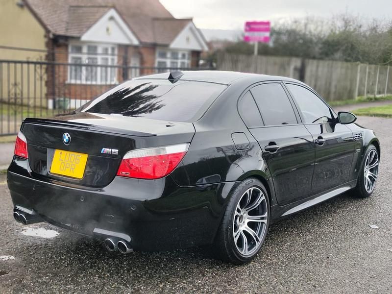 Used BMW M5 Comfort Edition 2006 Black Sedan