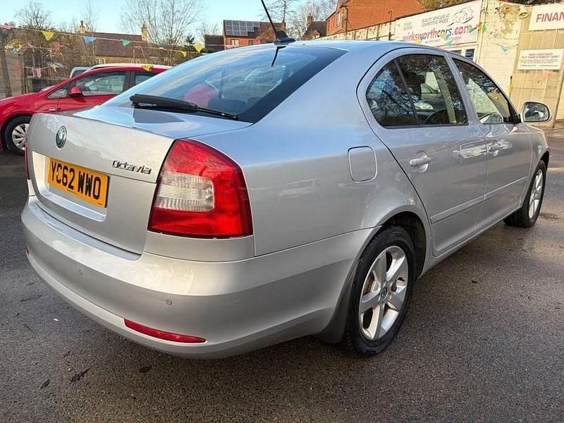 Używany Skoda Octavia SE 2012 Srebrny Hatchback