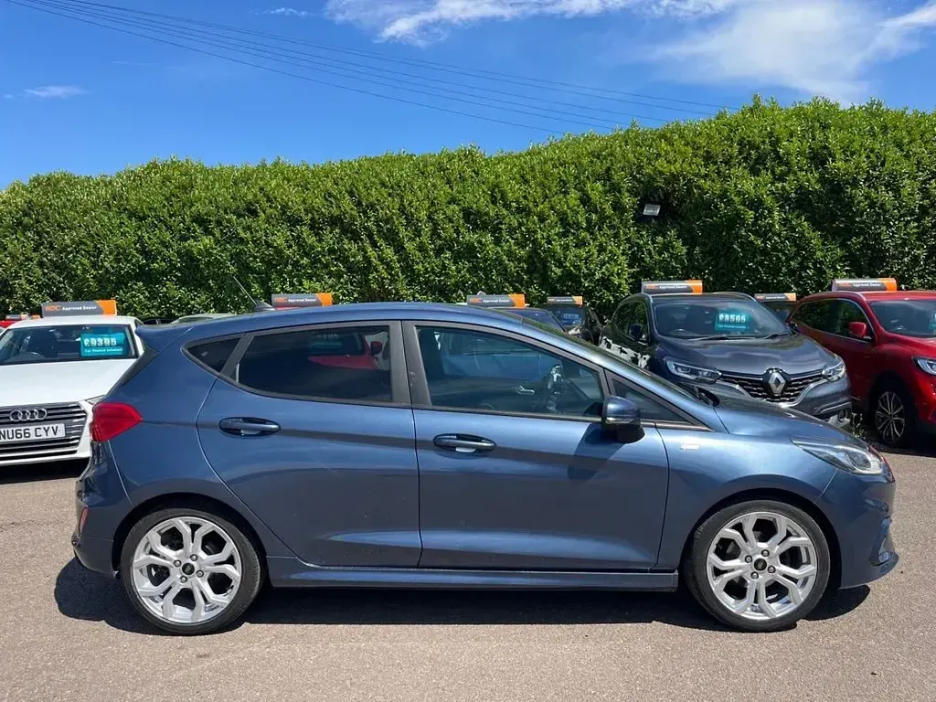 Used Ford Fiesta ST-Line 100 HP (73 kW) 2019 Blue Hatchback