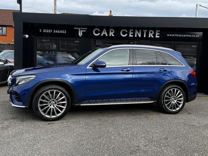 Used Mercedes GLC250 AMG Line Premium 204 HP (150 kW) 2018 Blue Estate