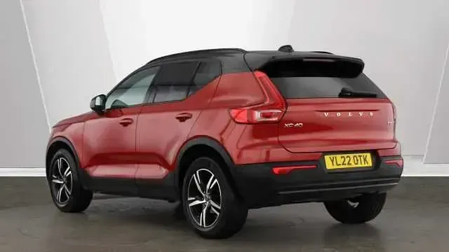 Used Volvo XC40 R-Design 161 HP (118 kW) 2022 SUV
