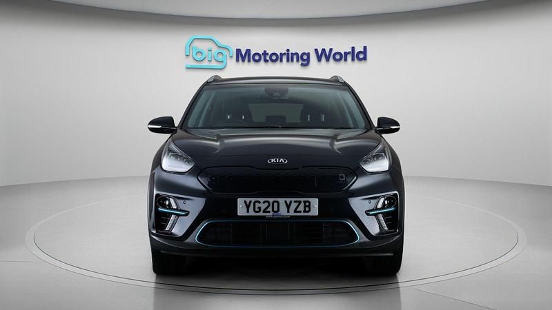 Used Kia e-Niro 147 kW (201 HP) 2020 Blue SUV