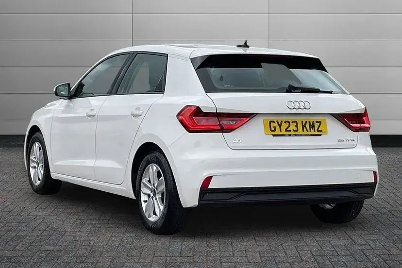 Used Audi A1 Sportback Design 94 HP (69 kW) 2023 Shell white Hatchback