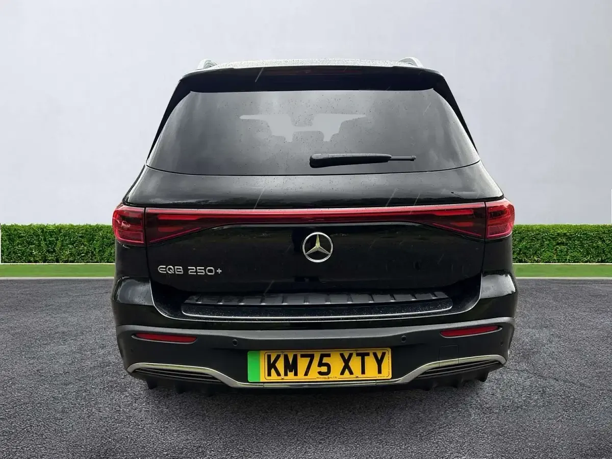 Used Mercedes EQB250+ AMG Line Premium 139 kW (190 HP) 2025 Black SUV