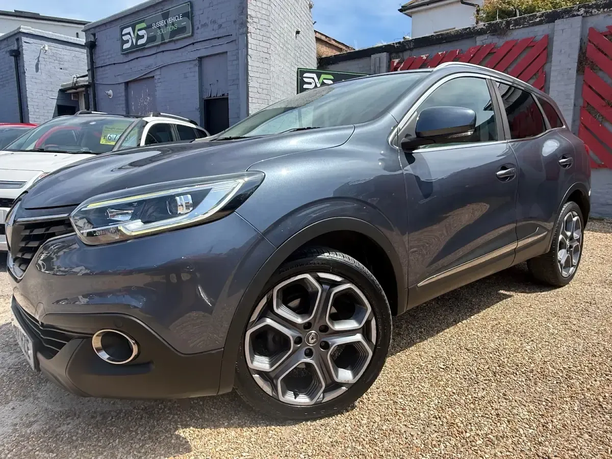 Used Renault Kadjar Dynamique 110 HP (80 kW) 2017 Grey SUV