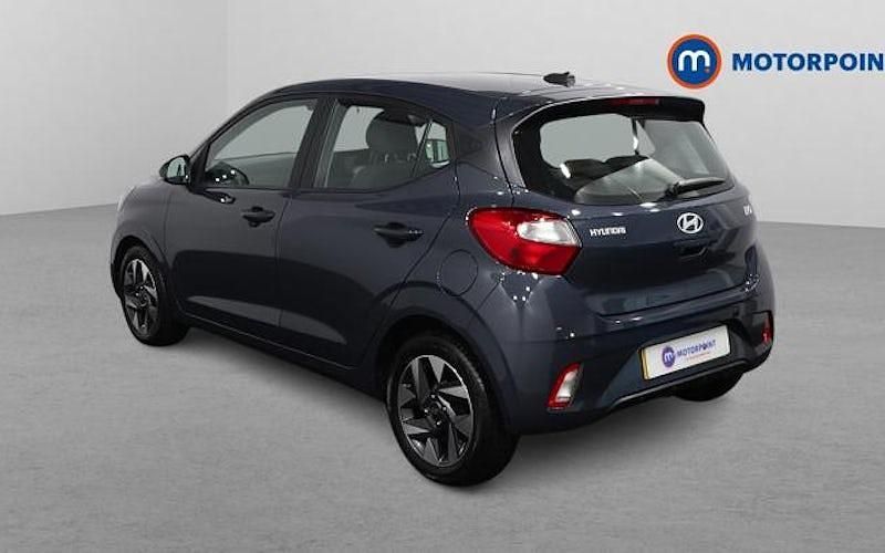 Used Hyundai i10 Advanced 63 HP (46 kW) 2025 Grey Hatchback