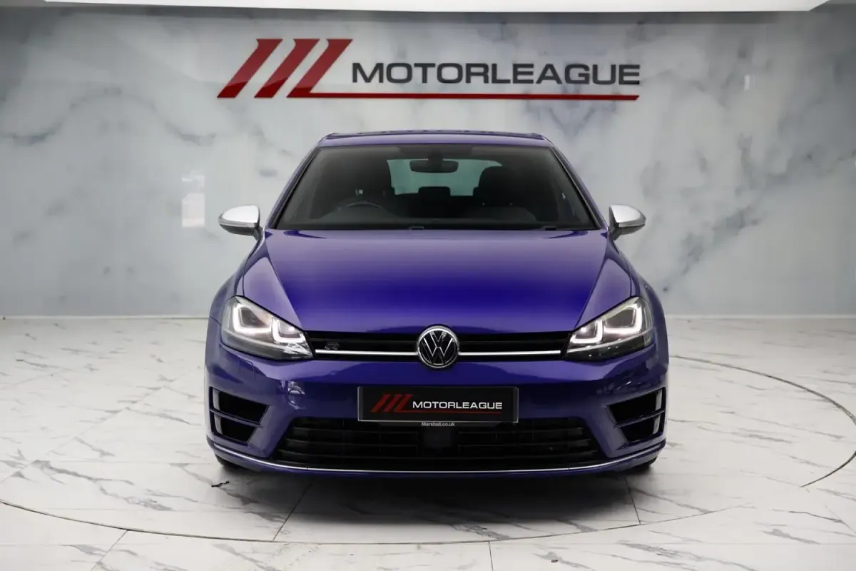 Used VW Golf VII R 2016 Blue Hatchback