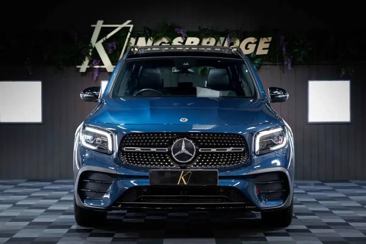 Used Mercedes GLB220 AMG line 2023 Blue SUV