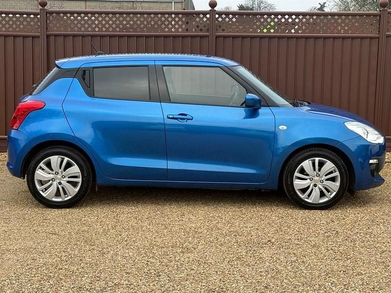 Used Suzuki Swift SZ-T 111 HP (81 kW) 2019 Blue Hatchback