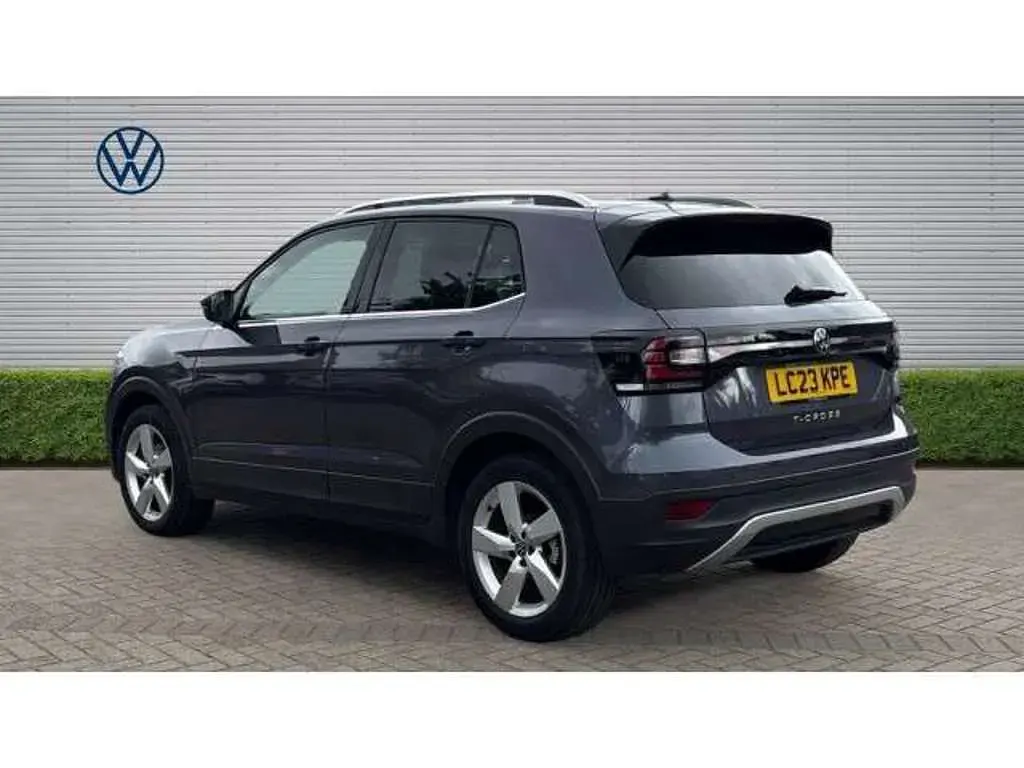 Used VW T-Cross SEL 110 HP (80 kW) 2022 Grey SUV