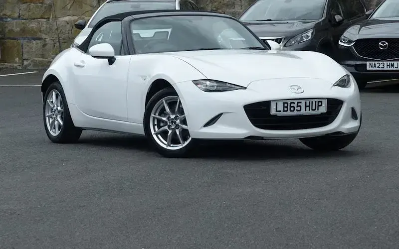 Used Mazda MX5 131 HP (96 kW) 2018 Cabriolet