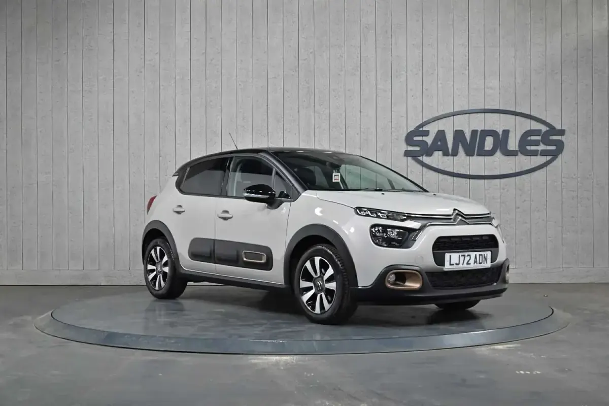Used Citroën C3 PureTech 83 HP (61 kW) 2023 Hatchback