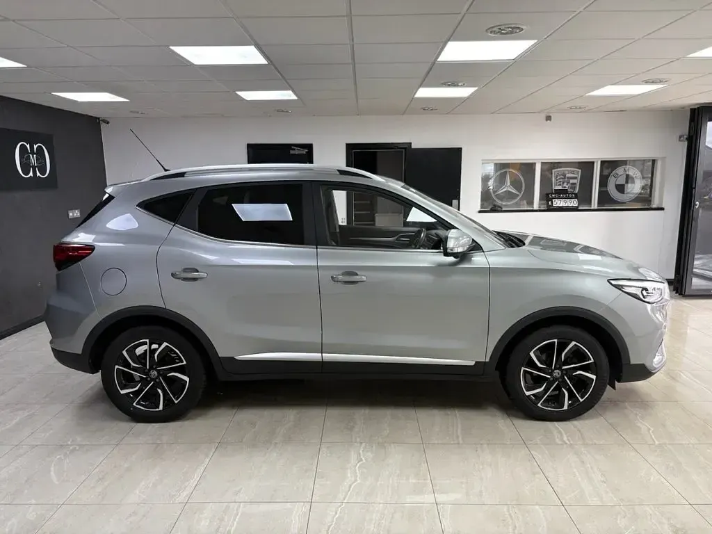 Used MG ZS Exclusive 111 HP (81 kW) 2023 Silver SUV