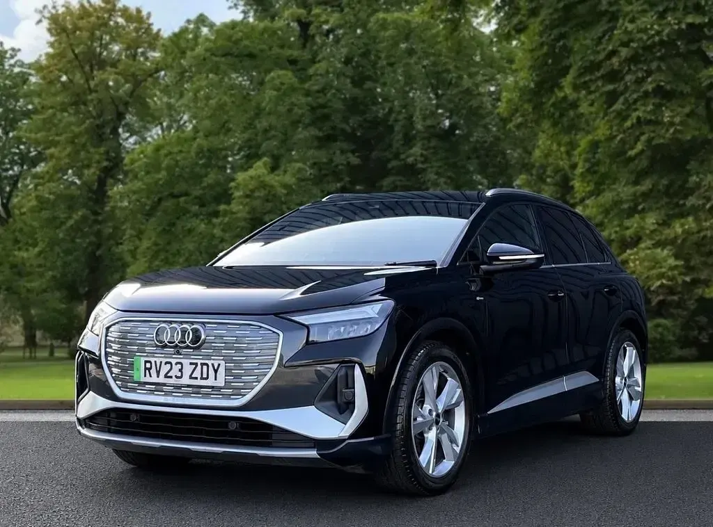Used Audi Q4 e-tron S-Line 125 kW (170 HP) 2023 Black SUV