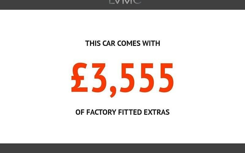 Used 2019 Volvo V40 R-Design Hatchback | £8,990 (Good price) - Image 1/1