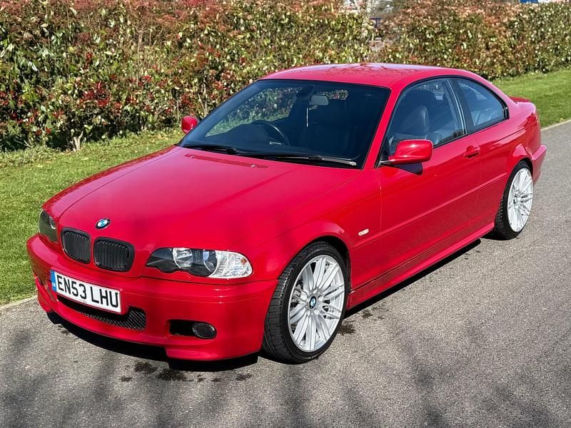 Used BMW 330 Sport Line 2004 Red Coupe