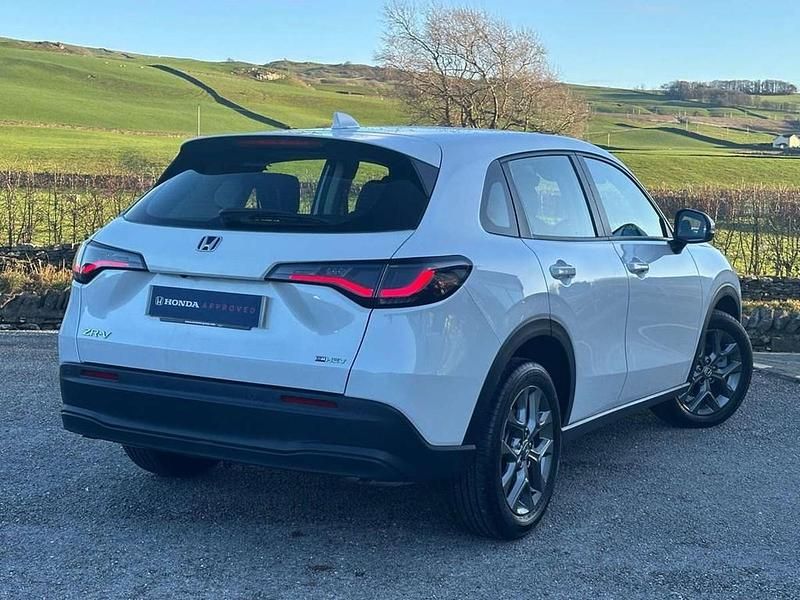 New Honda ZR-V Elegance 180 HP (132 kW) 2025 White SUV