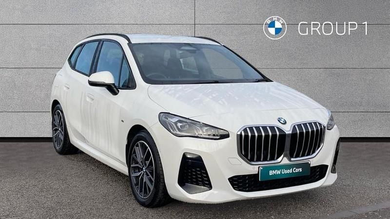 White Used 2022 BMW 218 Active Tourer M Sport MPV | £21,495 (Fair price) - Image 1/4
