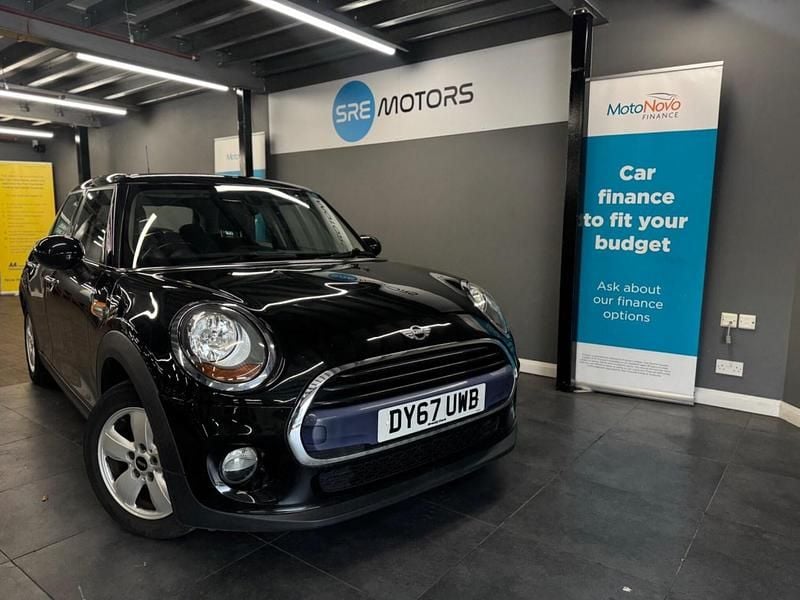 Black Used 2017 Mini Cooper D Hatch Hatchback | £4,795 (Good price) - Image 1/3