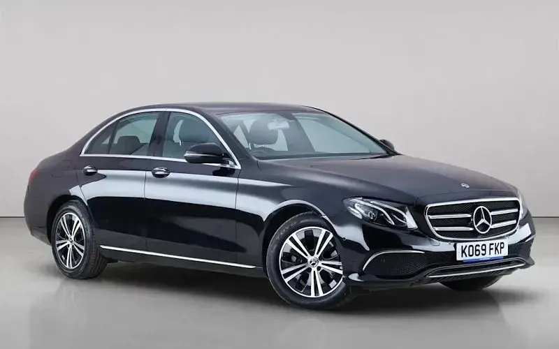Used Mercedes E220 SE 194 HP (142 kW) 2020 Sedan