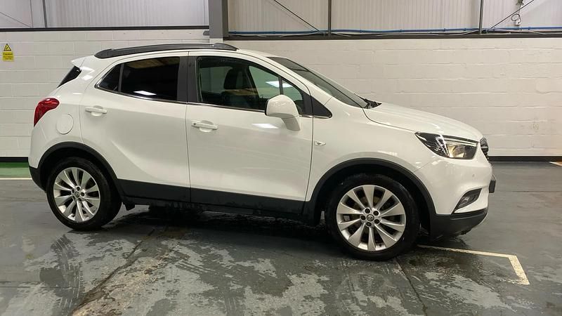 Used Vauxhall Mokka X Elite 140 HP (102 kW) 2019 White SUV