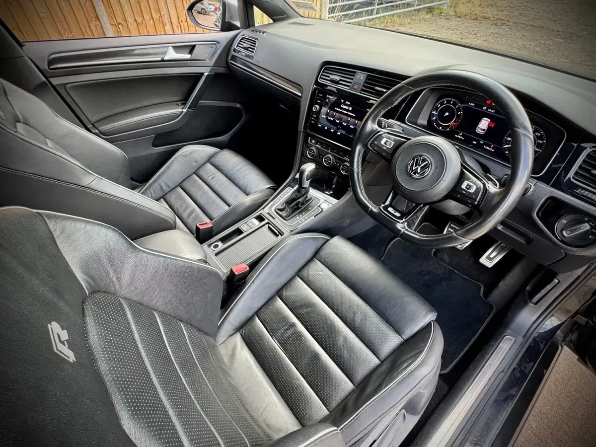 Used VW Golf VII R 2019 Black Hatchback