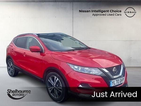 Used Nissan Qashqai N-Connecta 2021 Red SUV