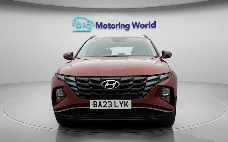 Used Hyundai Tucson SE 150 HP (110 kW) 2023 Red SUV