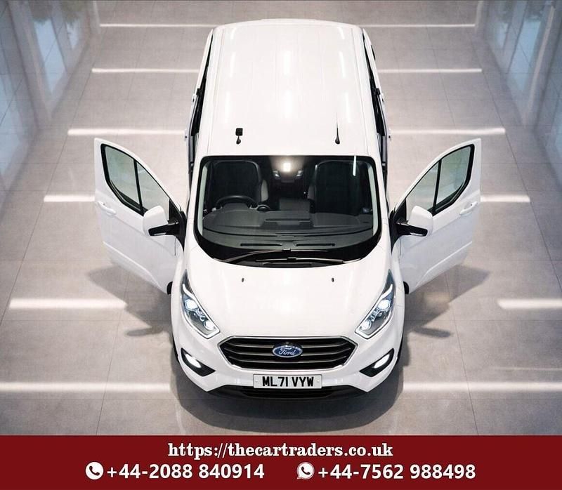 Used Ford Transit Custom Limited 2021 White Van