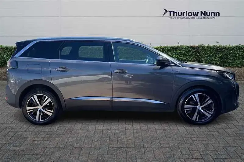 Used Peugeot 5008 GT 130 HP (95 kW) 2021 Grey SUV