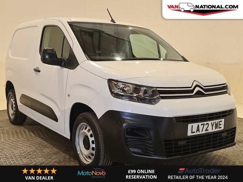 White Used 2022 Citroën Berlingo MPV | £12,690 (Fair price) - Image 1/4