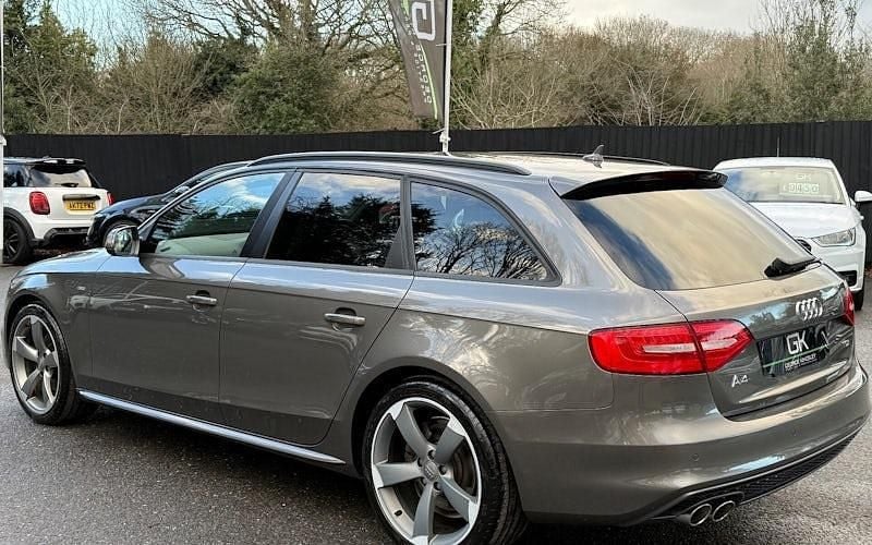 Used Audi A4 Black Edition 177 HP (130 kW) 2013 Grey Estate