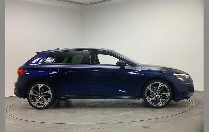 Used Audi A3 Black Edition 147 HP (108 kW) 2024 Blue Hatchback