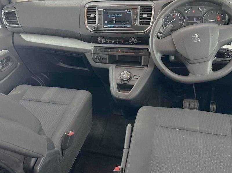 Used Peugeot Traveller Active 145 HP (106 kW) 2023 Grey MPV