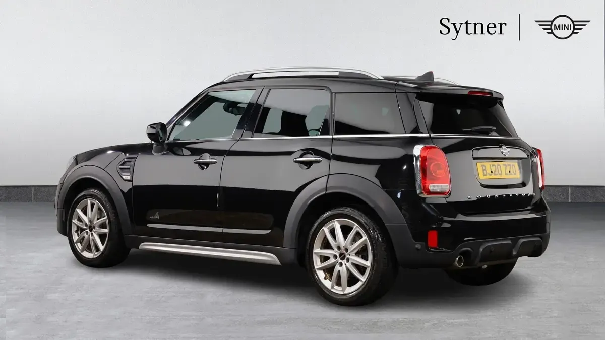 Used Mini Cooper Countryman Sport 134 HP (98 kW) 2020 Black SUV
