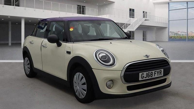 White Used 2018 Mini ONE Hatch Hatchback | £9,400 (Fair price) - Image 1/1