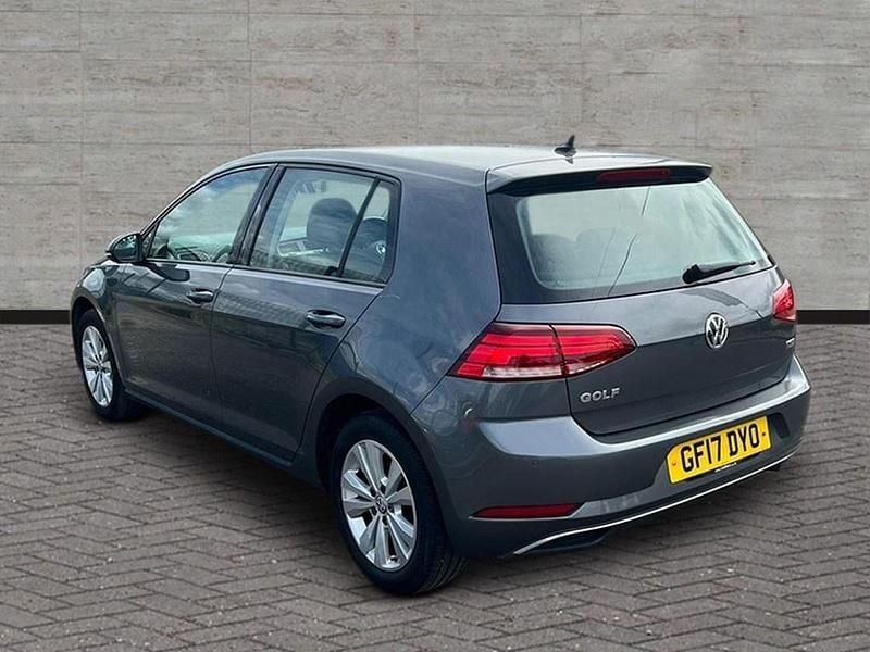 Used VW Golf VII SE 125 HP (91 kW) 2017 Grey Hatchback