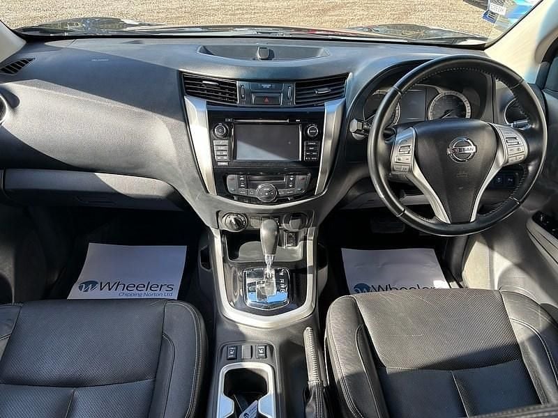Used Nissan Navara Tekna 2016 Black Pickup