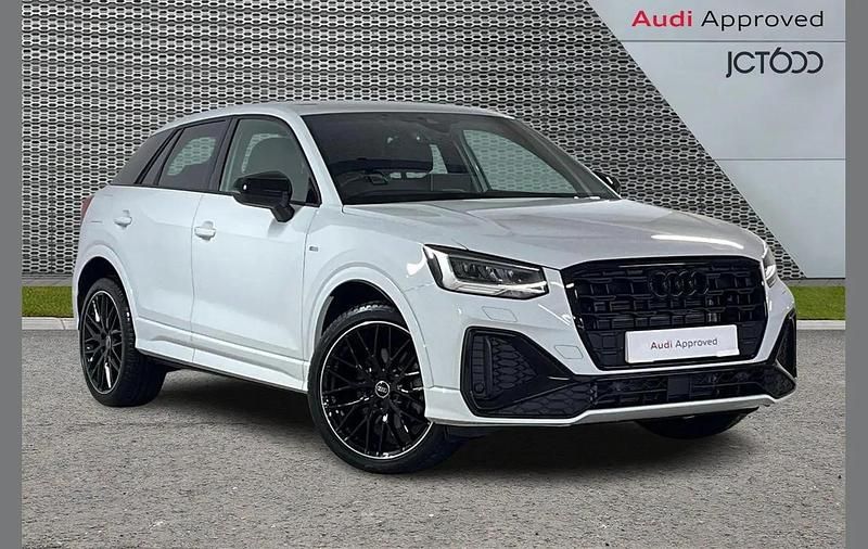 Used Audi Q2 Black Edition 147 HP (108 kW) 2025 White SUV