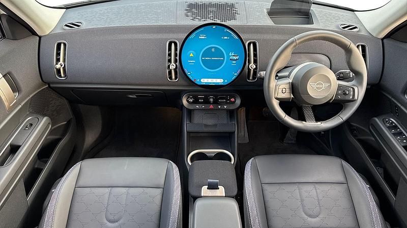 Used Mini Countryman Classic 147 kW (201 HP) 2024 White SUV