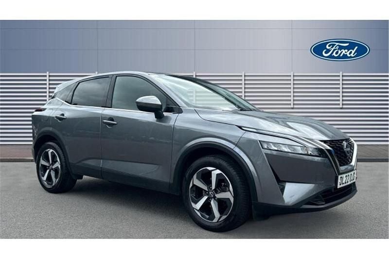 Grey Used 2022 Nissan Qashqai N-Connecta SUV | £15,695 (Good price) - Image 1/4