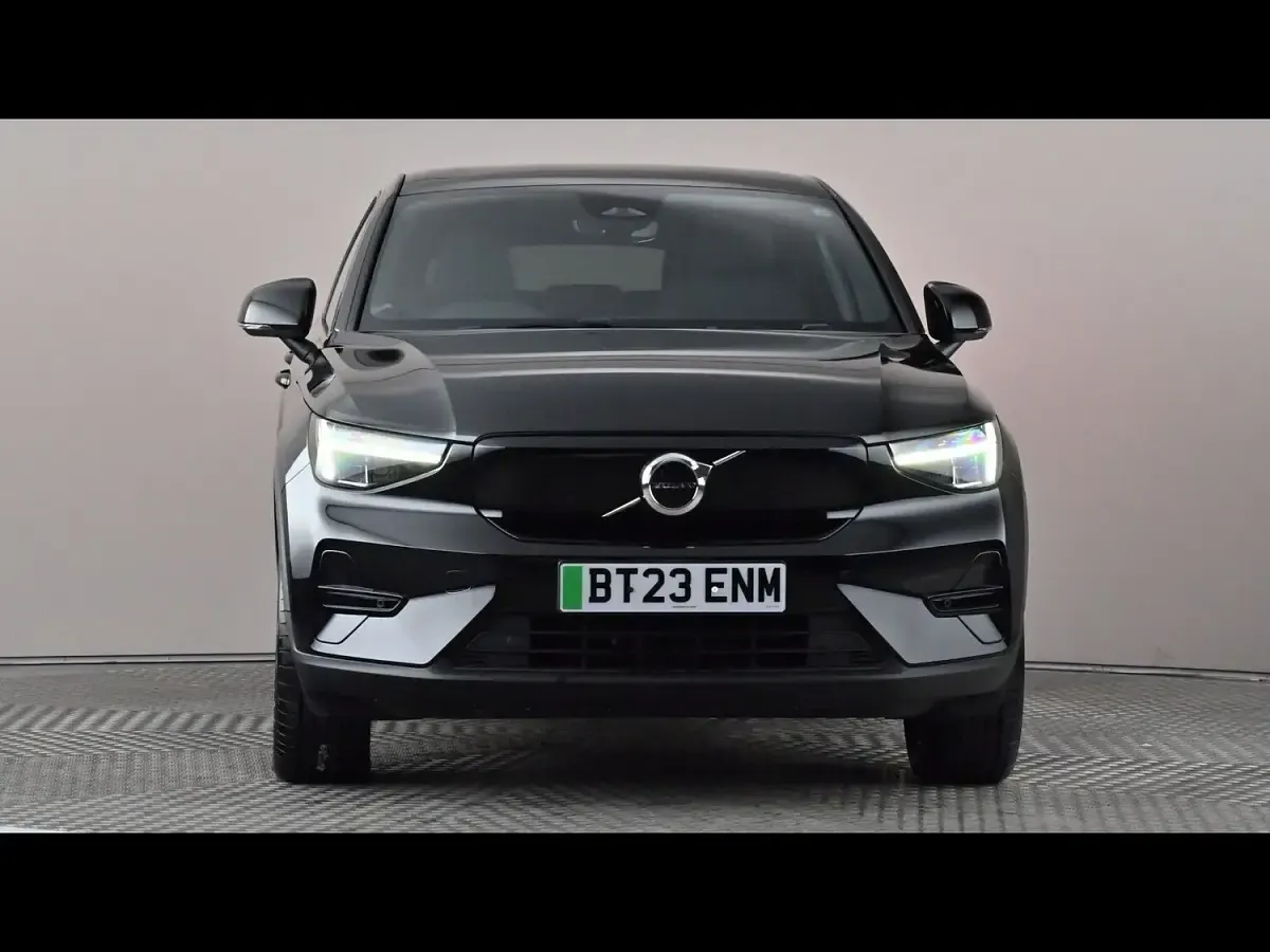 Used Volvo C40 Core 169 kW (231 HP) 2023 Black SUV
