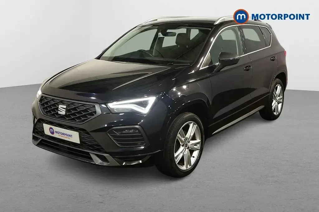 Begagnad Seat Ateca FR 2023 Svart SUV