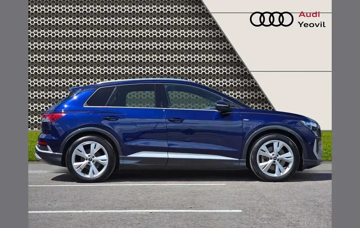 Used Audi Q4 e-tron S-Line 150 kW (204 HP) 2023 Blue SUV