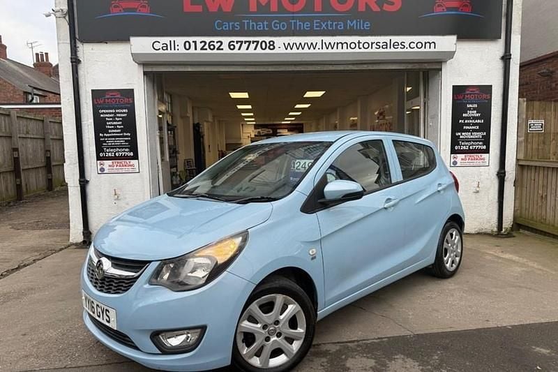 Used Vauxhall Viva 75 HP (55 kW) 2016 Blue Hatchback
