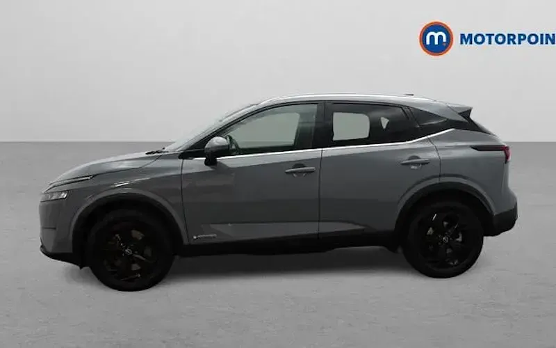Used Nissan Qashqai N-Connecta 190 HP (139 kW) 2023 Grey SUV