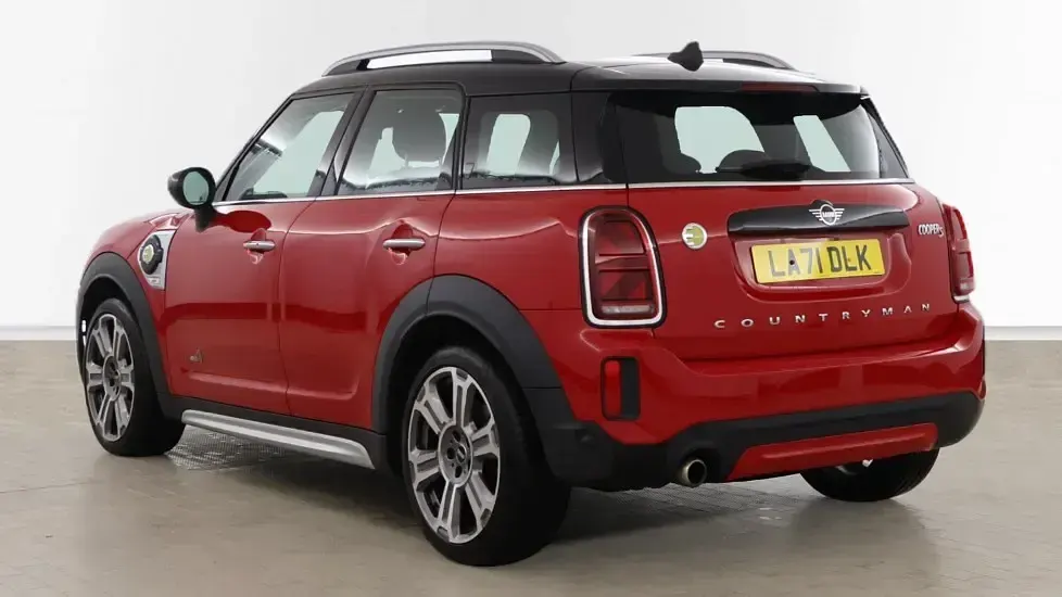 Used Mini Cooper S Countryman Exclusive 219 HP (161 kW) 2021 Red SUV