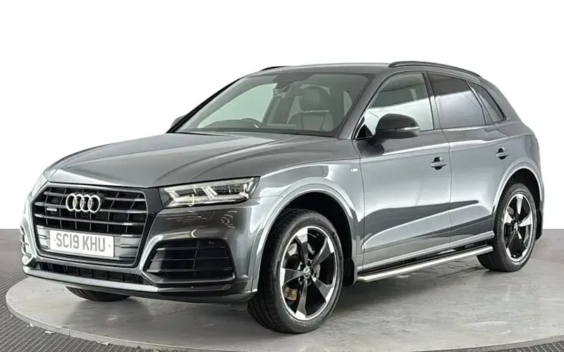 Used Audi Q5 Black Edition 190 HP (139 kW) 2019 SUV