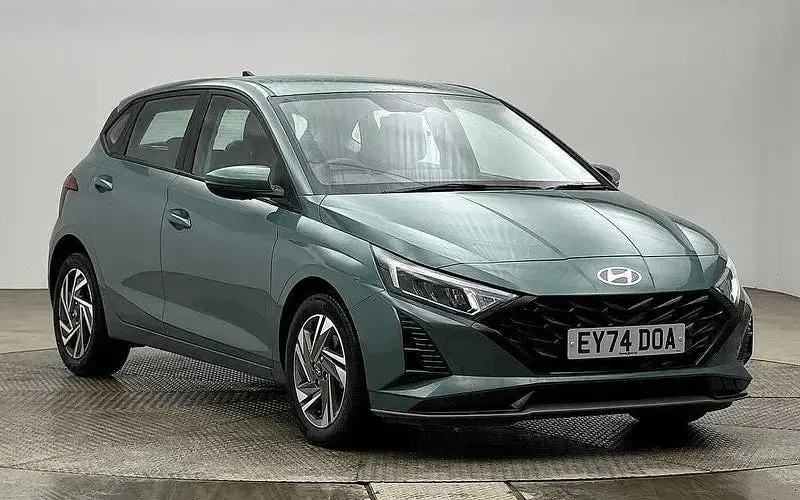 Used Hyundai i20 Advanced 101 HP (74 kW) 2024 Hatchback