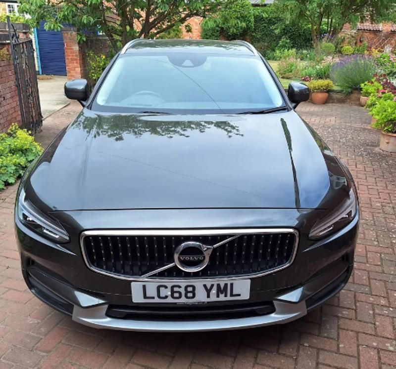 Grey Used 2018 Volvo V90 CC Pro Estate | £22,499 (Fair price) - Image 1/1